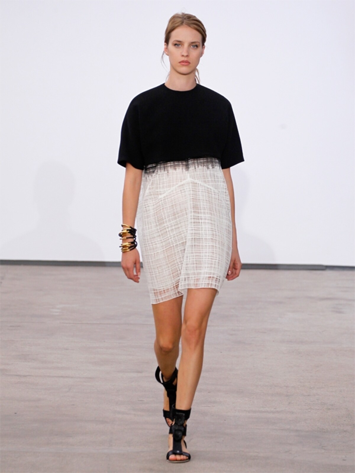 DEREK LAM 