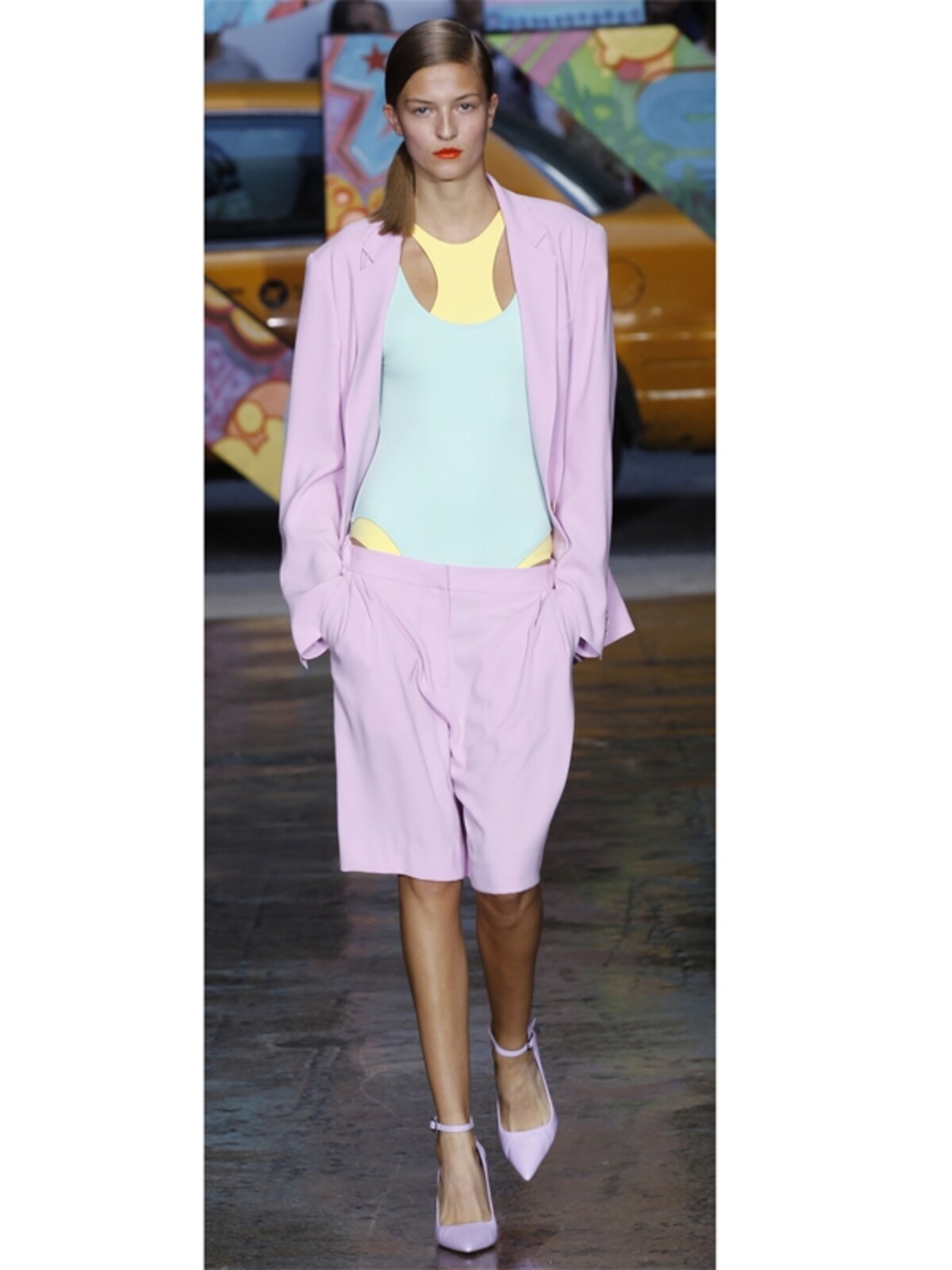 DKNY 