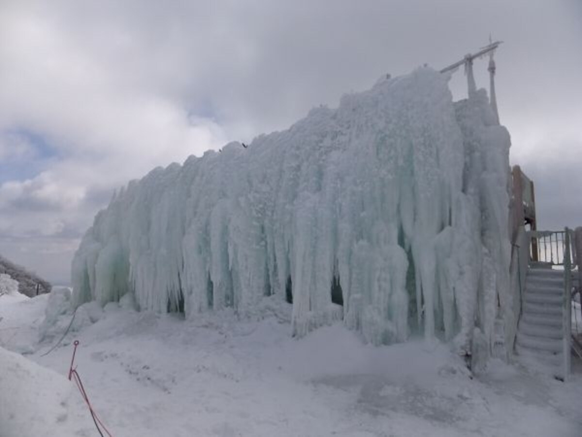 御在所岳の氷瀑（1）