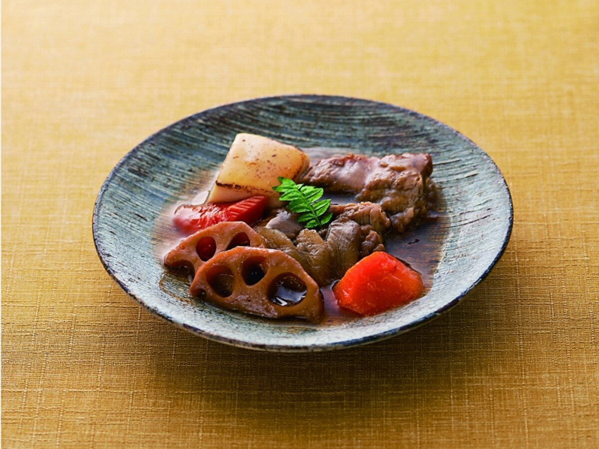 「あいーと」は、要介護の人でも食事を楽しめるように工夫を凝らした介護食です
