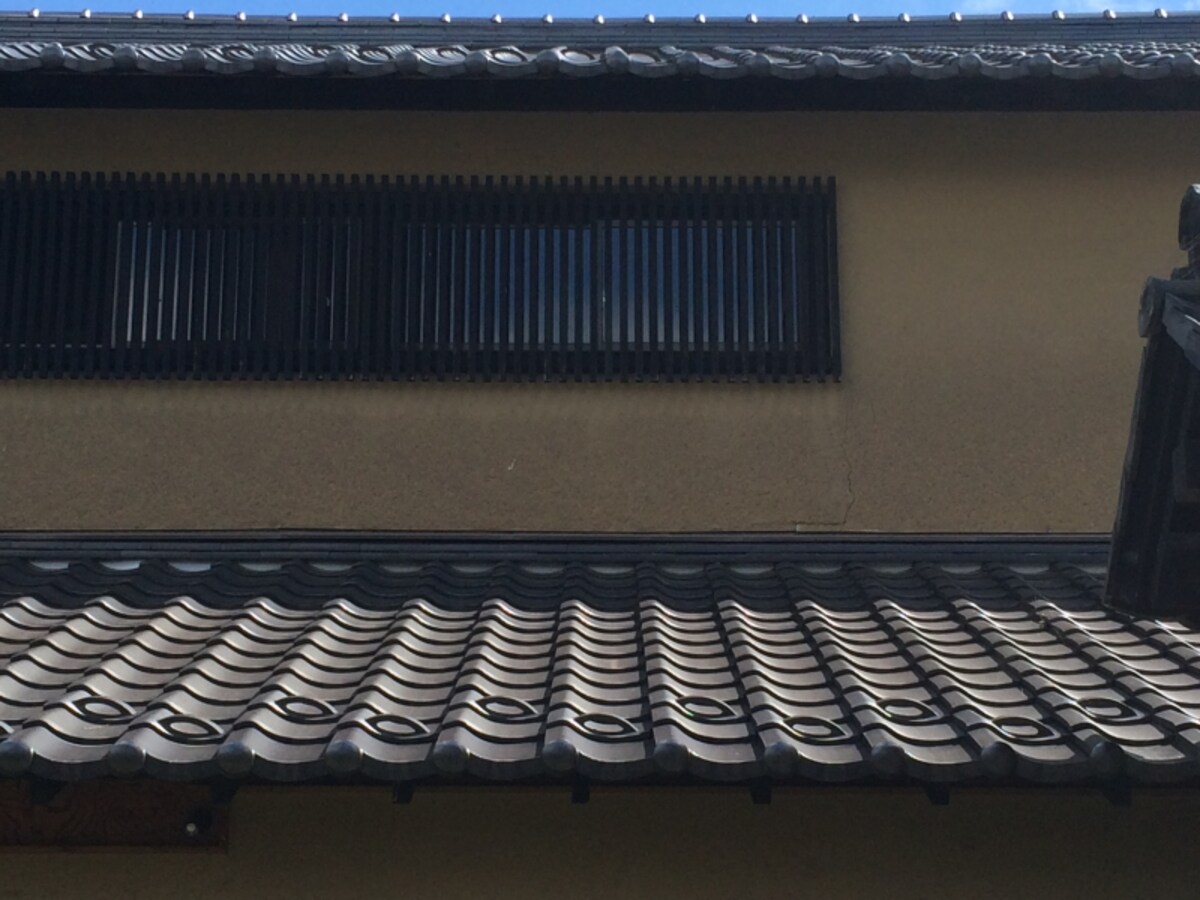 瓦屋根