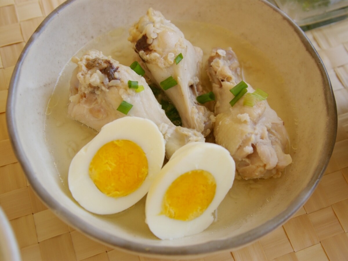 鶏手羽元の塩麹煮
