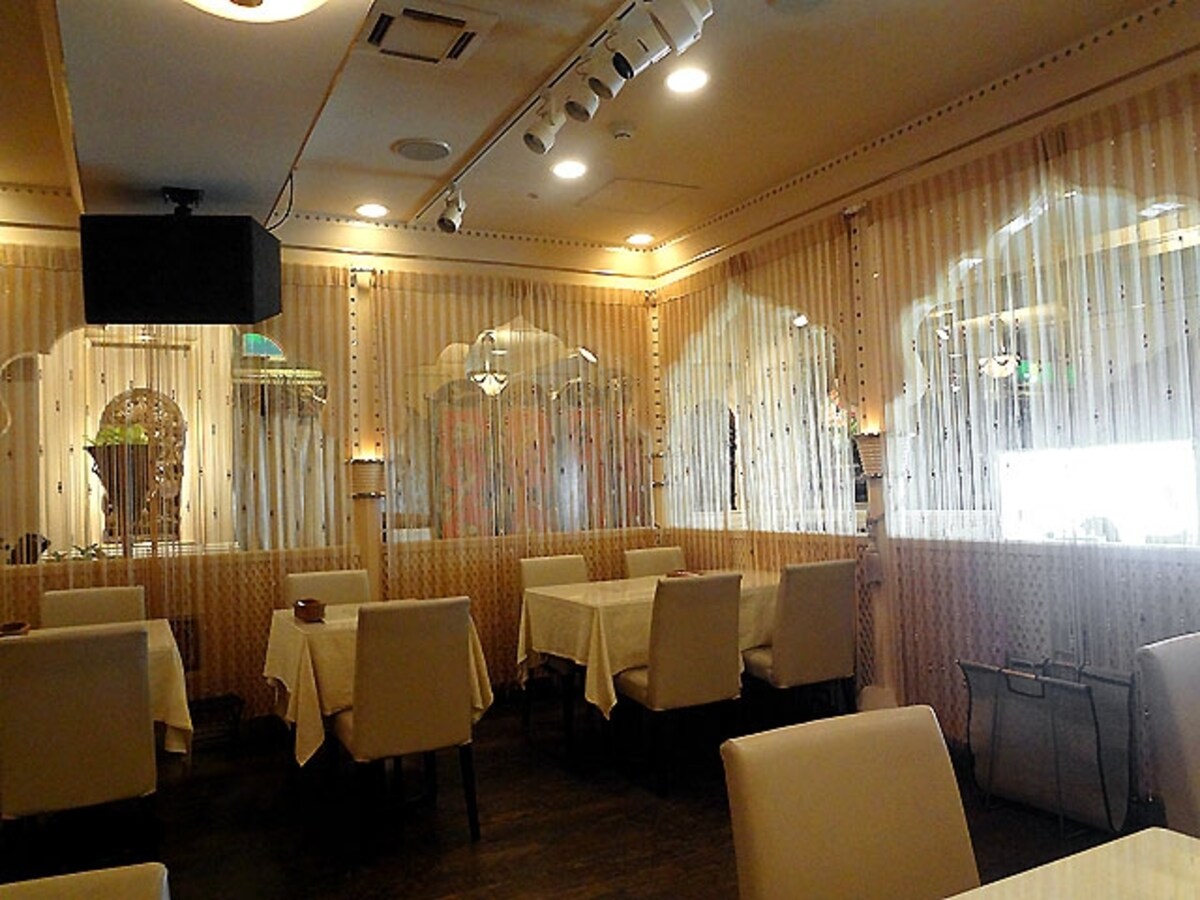サムラート 店内