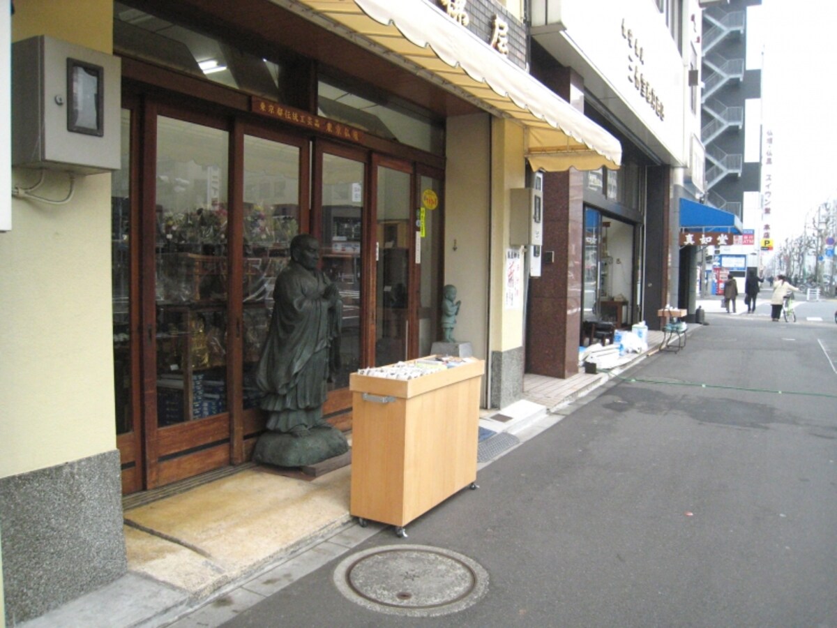 仏具店