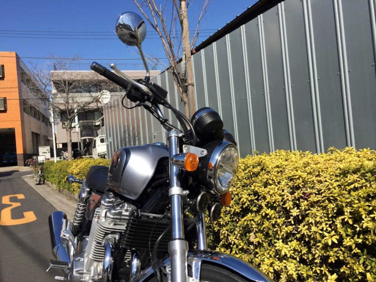 CB1100