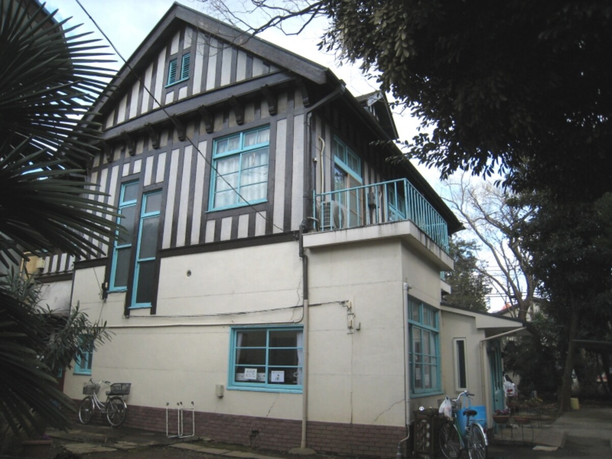 レトロな雰囲気の病院