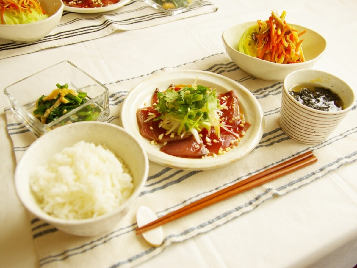 かつおのエスニック風カルパッチョ定食