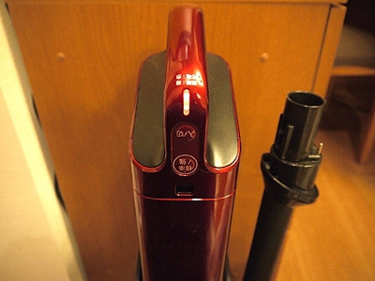 東芝・マルチコードレスクリーナー TORNEO Ｖ cordless【VC-CL100】