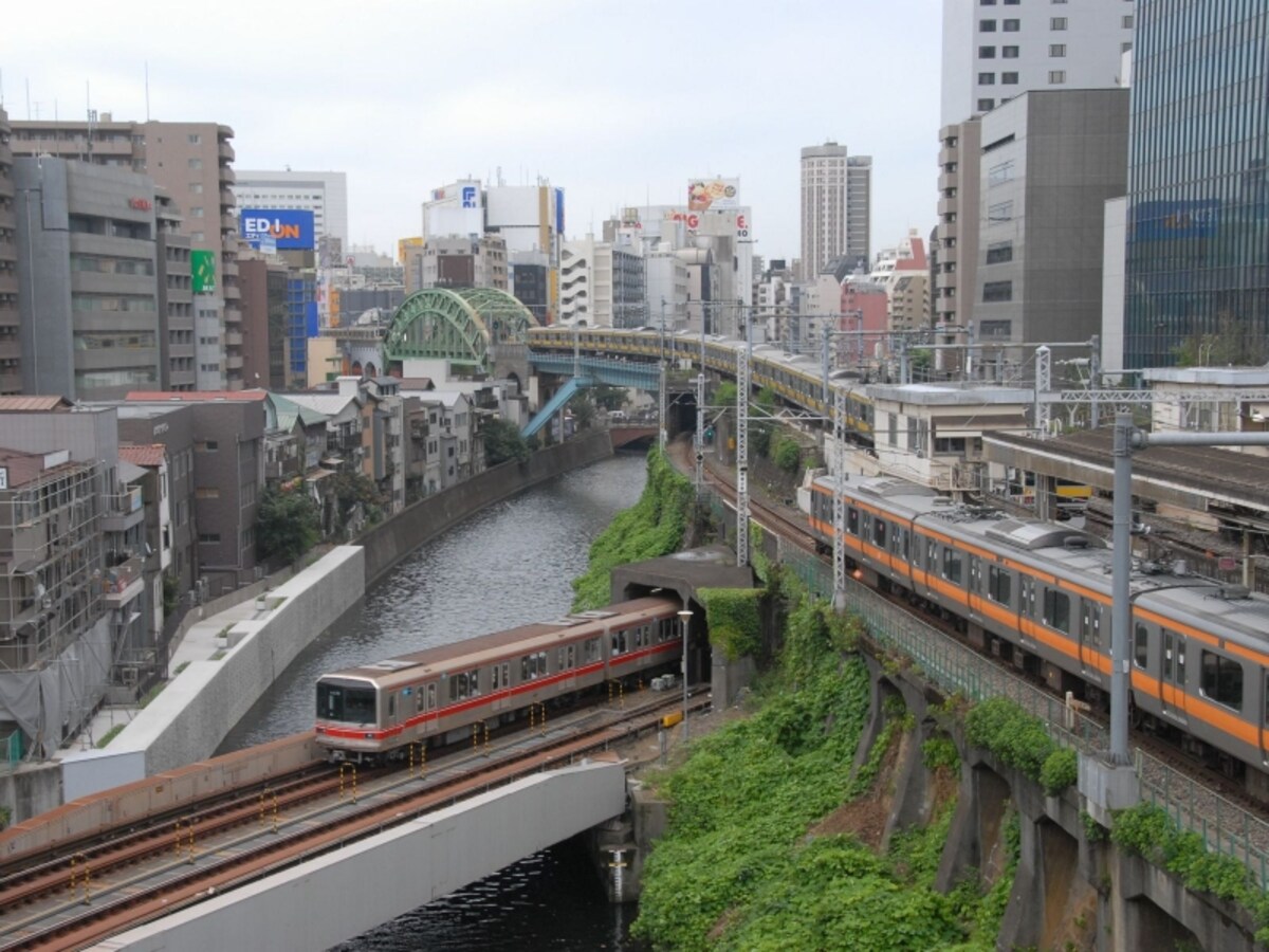 ３つどもえ