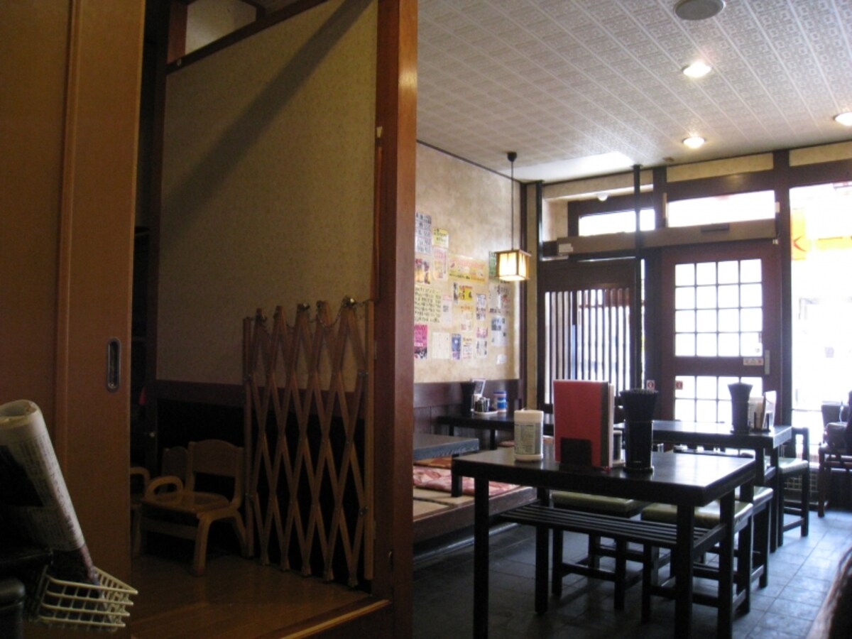 大八店内。