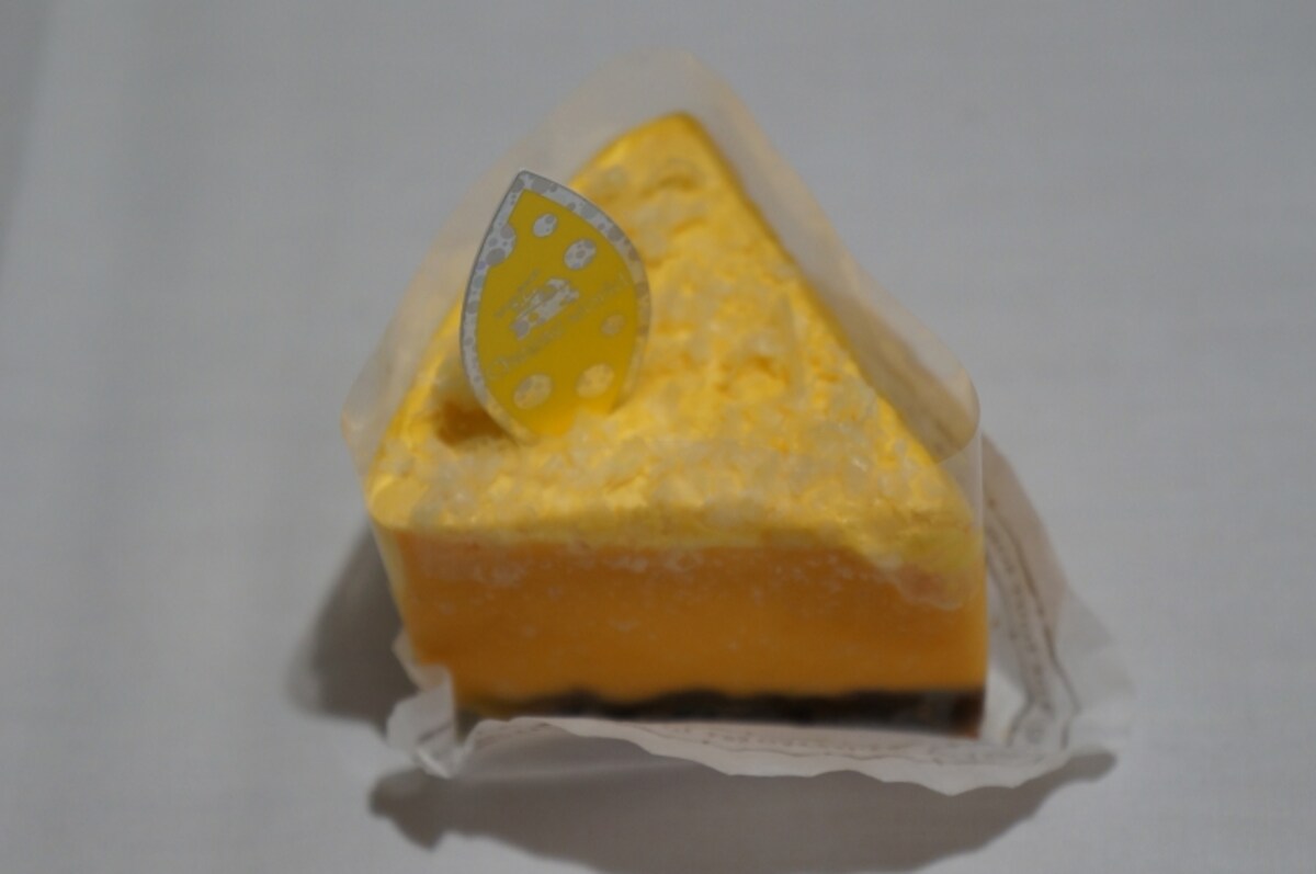 王室のチーズケーキ　400円（チーズ度数「２」）