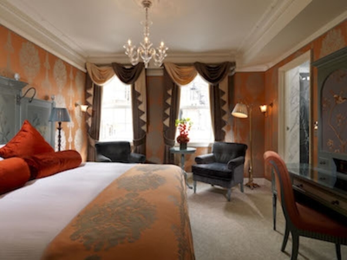silkroomThe Goring