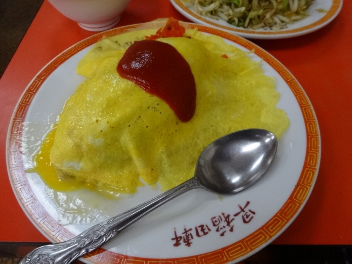 ちょっと洋食に近いかんじの味