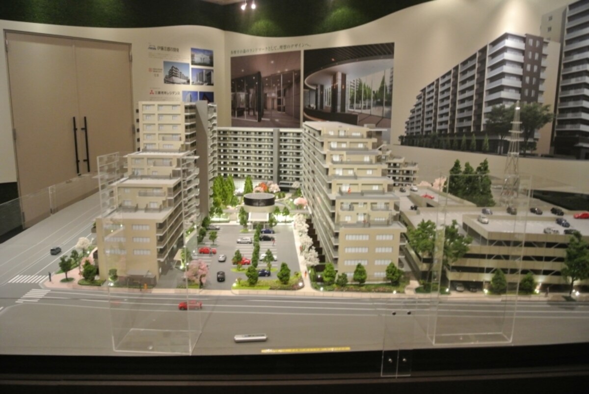 クレヴィア豊田多摩平の森RESIDENCE販売センターのプレゼンテーション