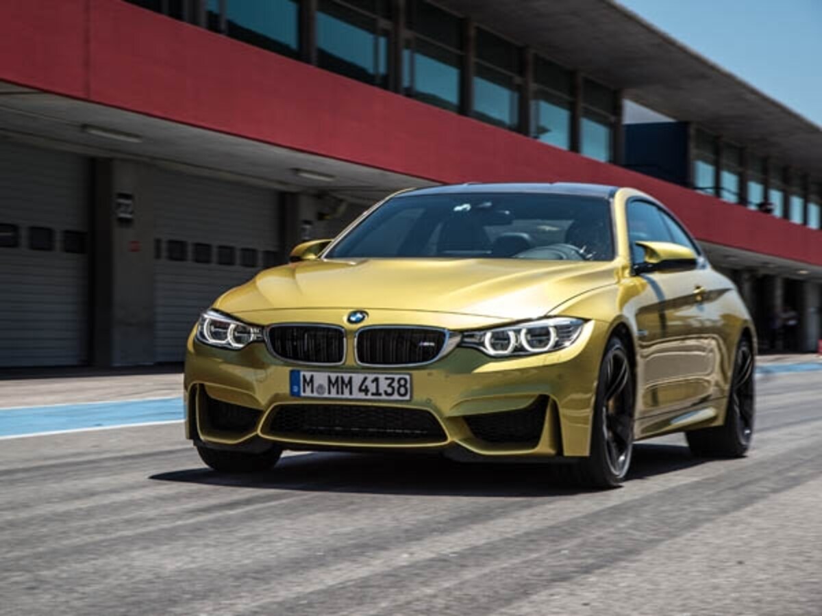 BMW M4クーぺ