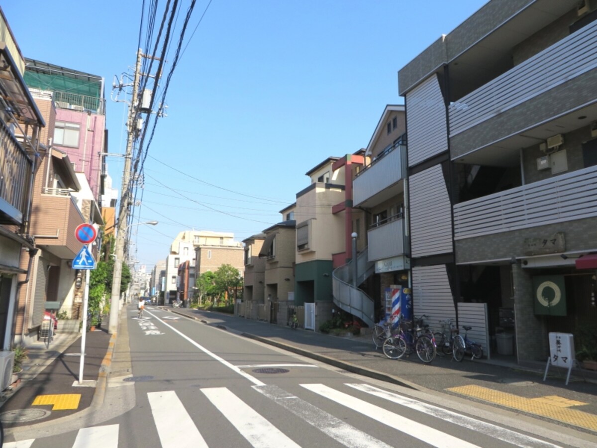 一戸建て中心の住宅街