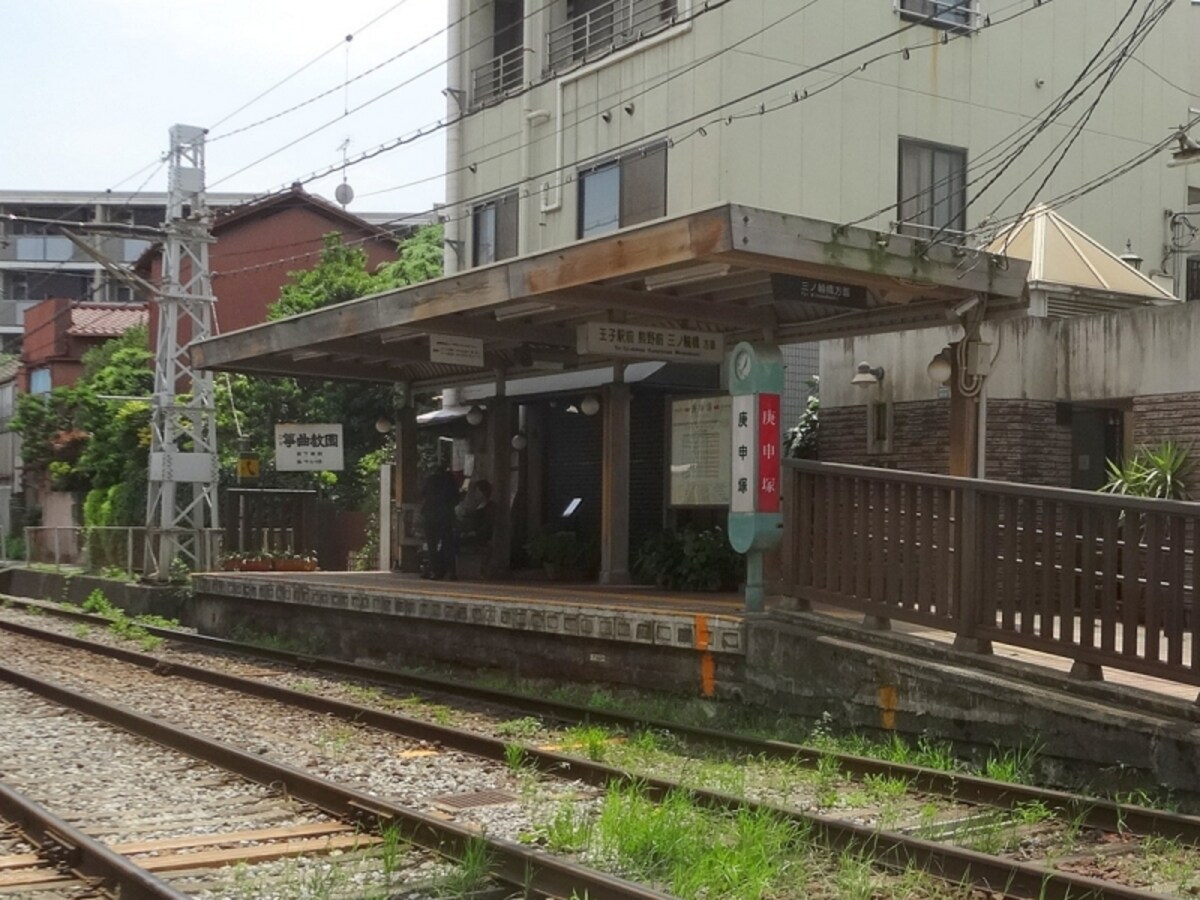 逆側ホームに「いっぷく亭」というお店がある