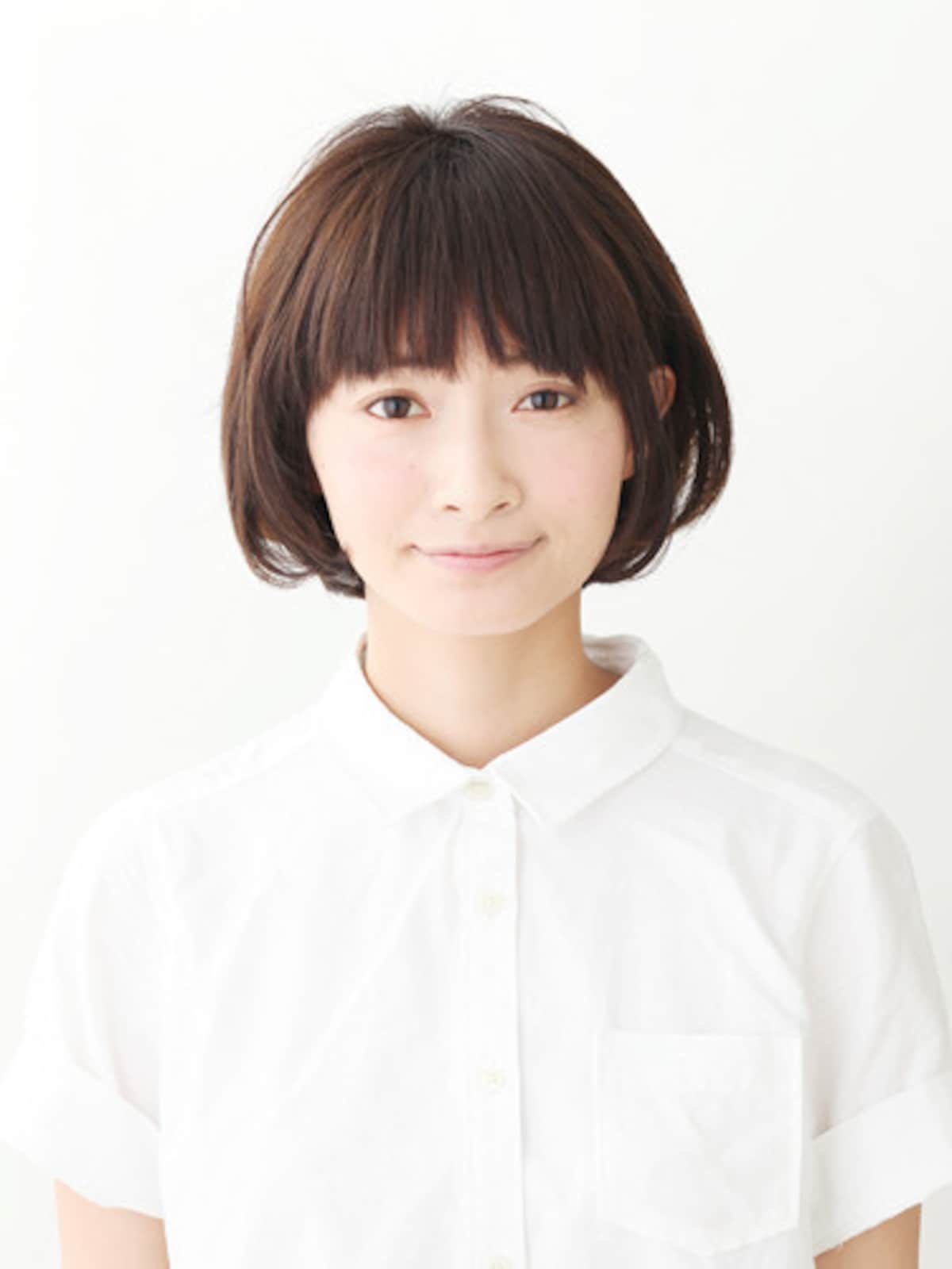 前髪ありのショートボブスタイル