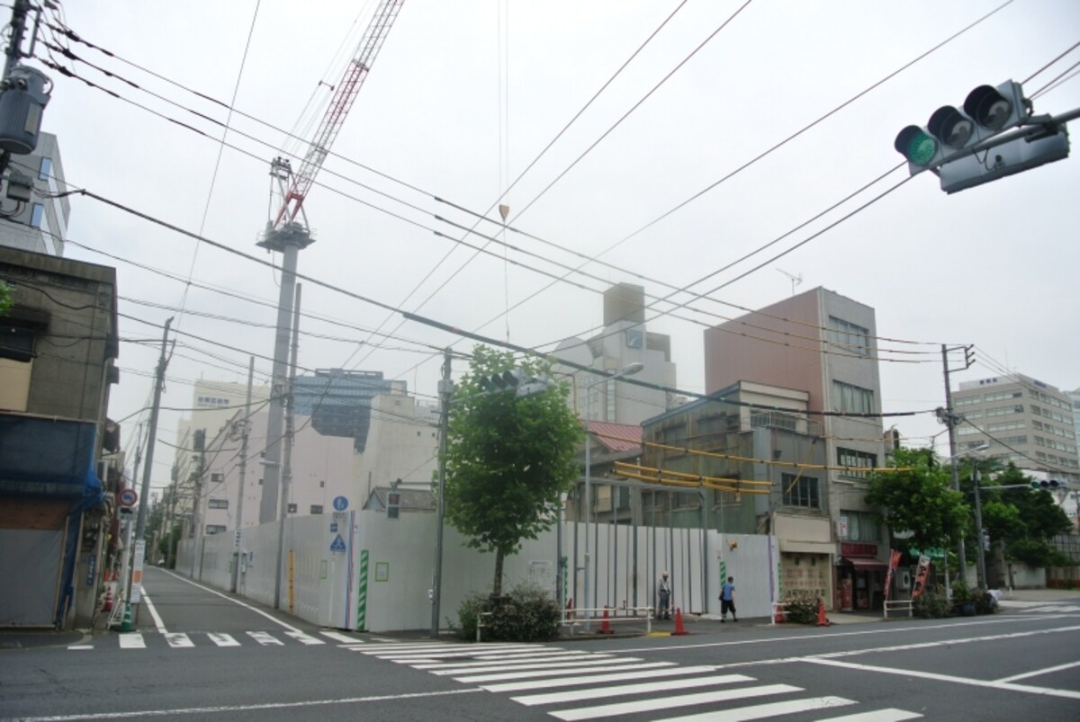 建設中のザ・パークハウス 上野の現地