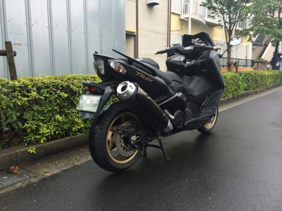 TMAX530リアビュー