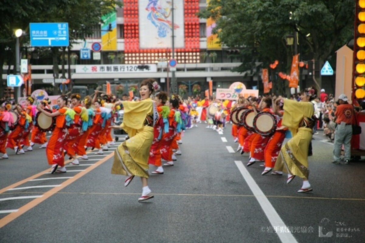 盛岡さんさ踊り