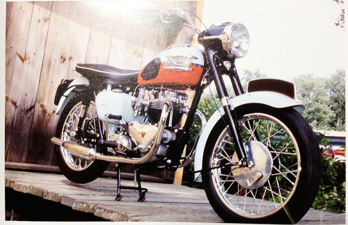 トライアンフ T120 ボンネビル