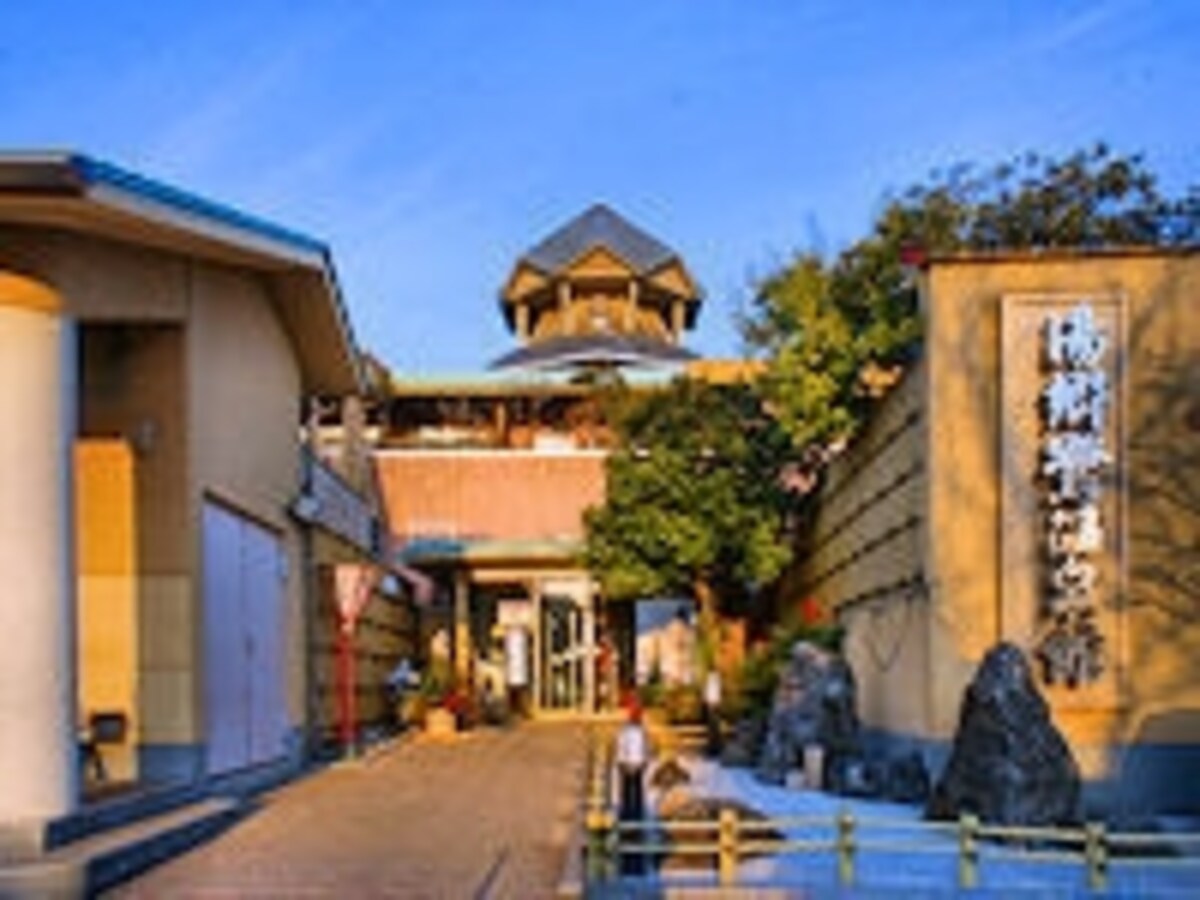 湯郷鷺温泉館