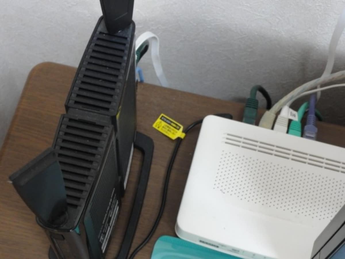 LANのハブのつなぎ方