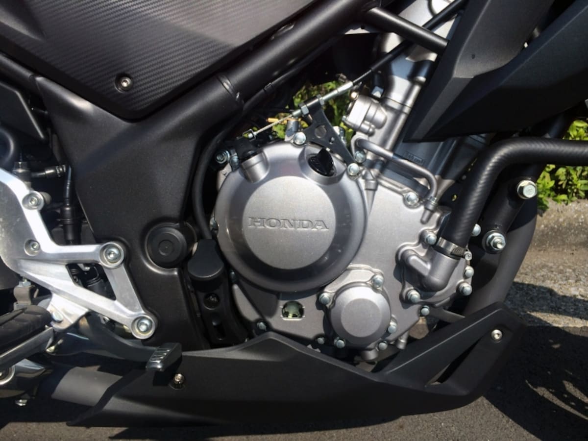 CB250F エンジン