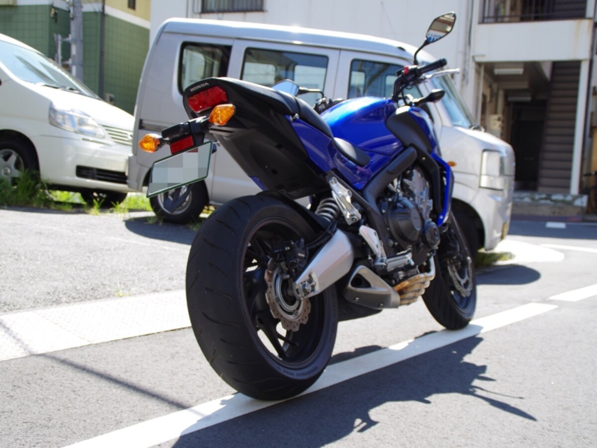 CB650F リアビュー