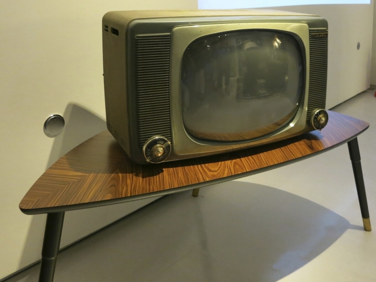 レトロなテレビの画像　●クリックすると拡大します。