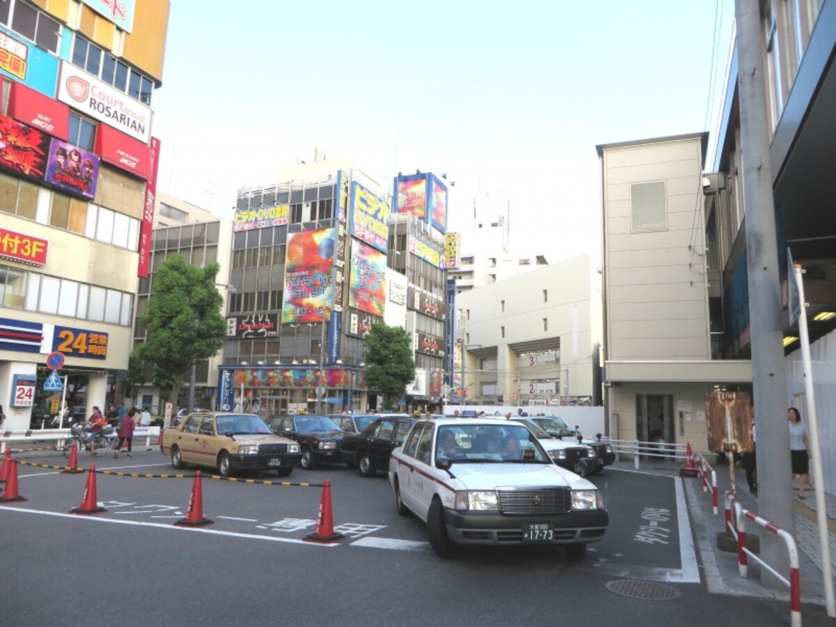 東口駅前