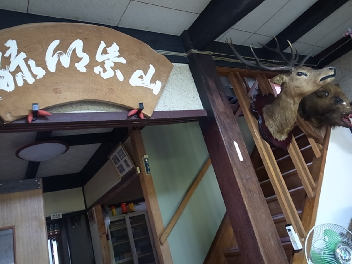 郷緑館の中