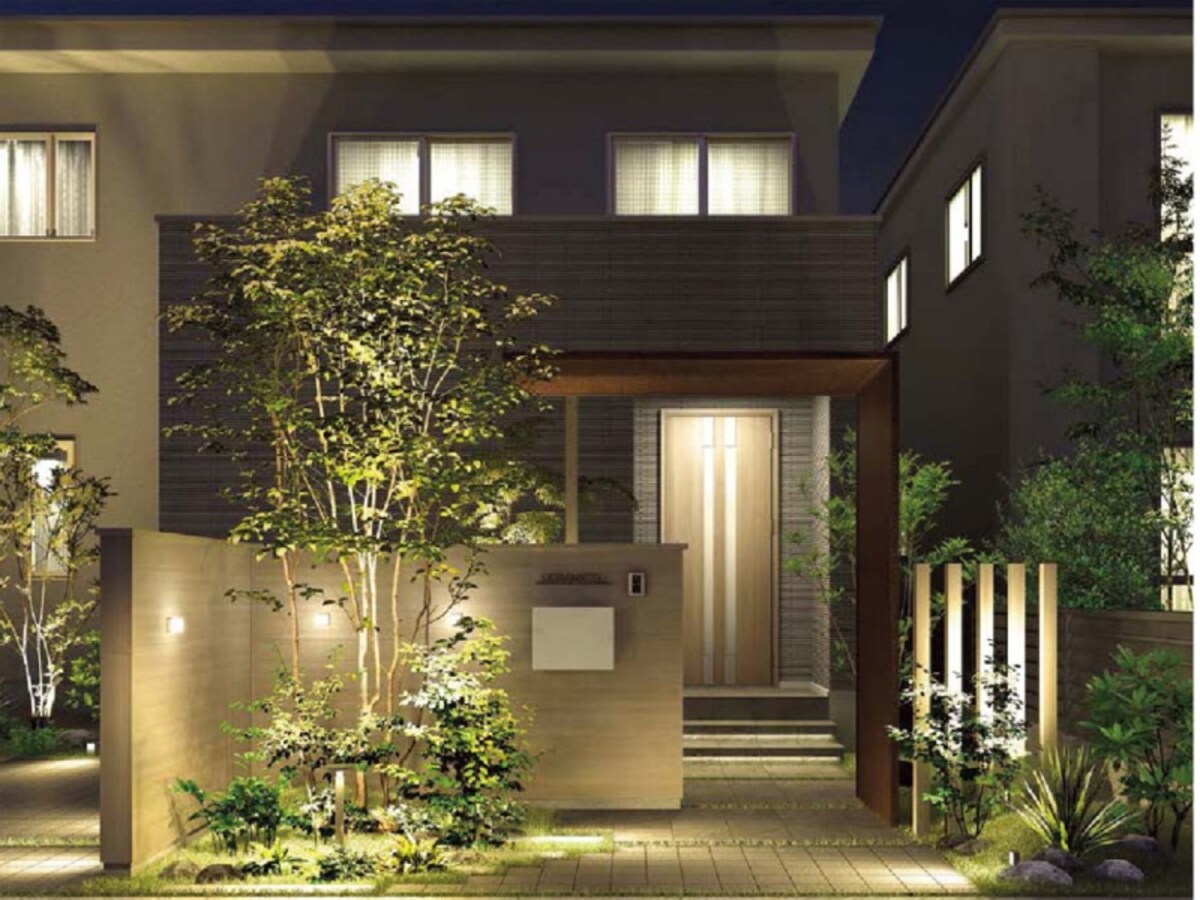 エクステリアアイテムや植栽などにも調和させて照明をプランニング。住まい全体で印象深い演出を。 ［美彩シリーズ］　LIXIL　 http://www.lixil.co.jp/