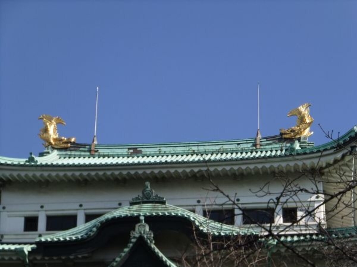 名古屋城（2）／大天守の上にきらめく金の鯱