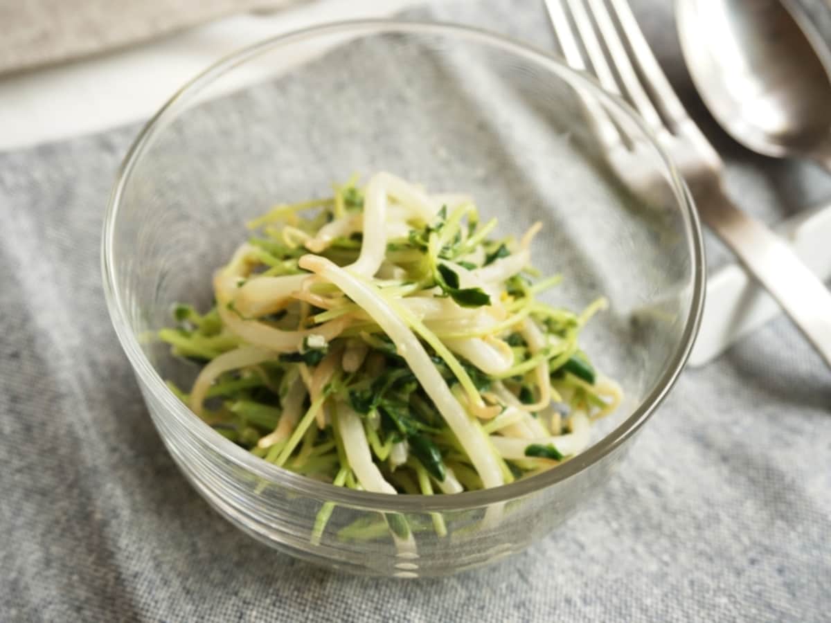 豆苗ともやしのマヨ炒め