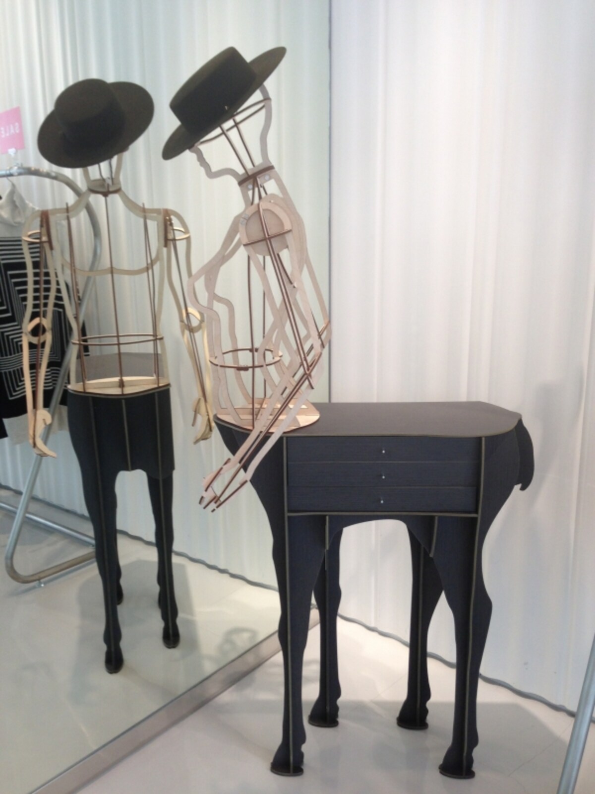 http://www.viabusstop.com/shop/
