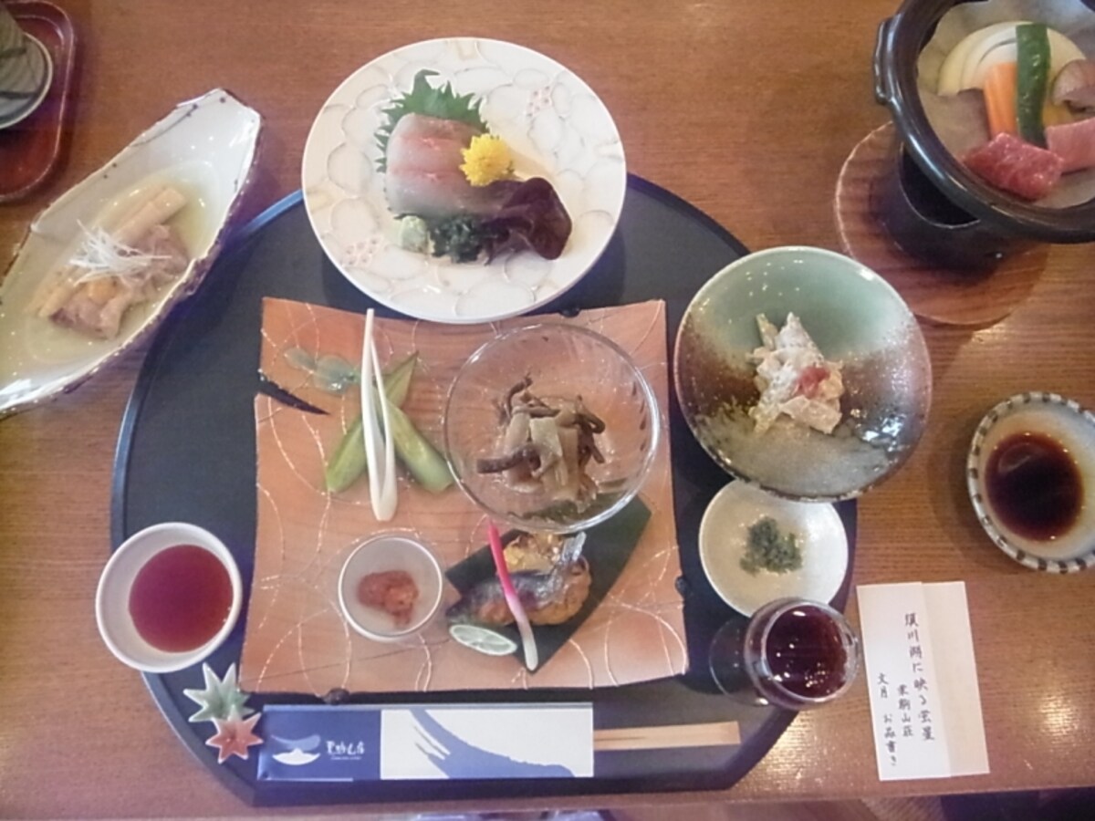 食事　先付けなど