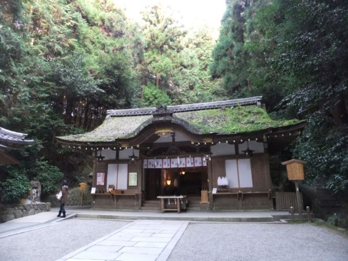 狭井神社(1)/拝殿