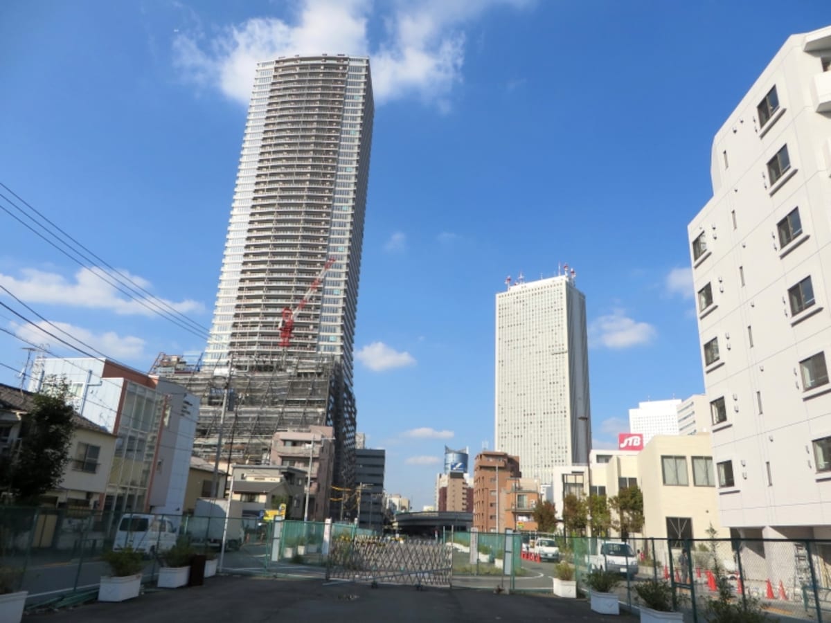 新しい豊島区役所