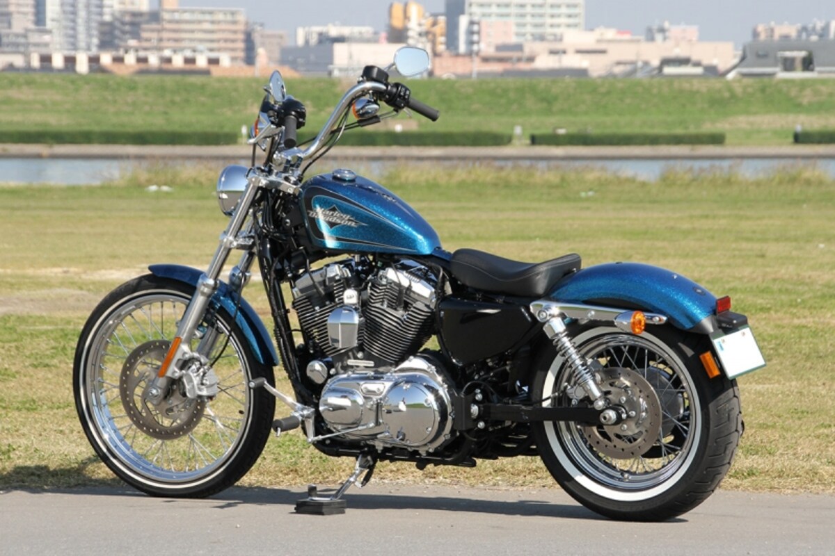 ハーレーダビッドソン XL1200V セブンティーツー