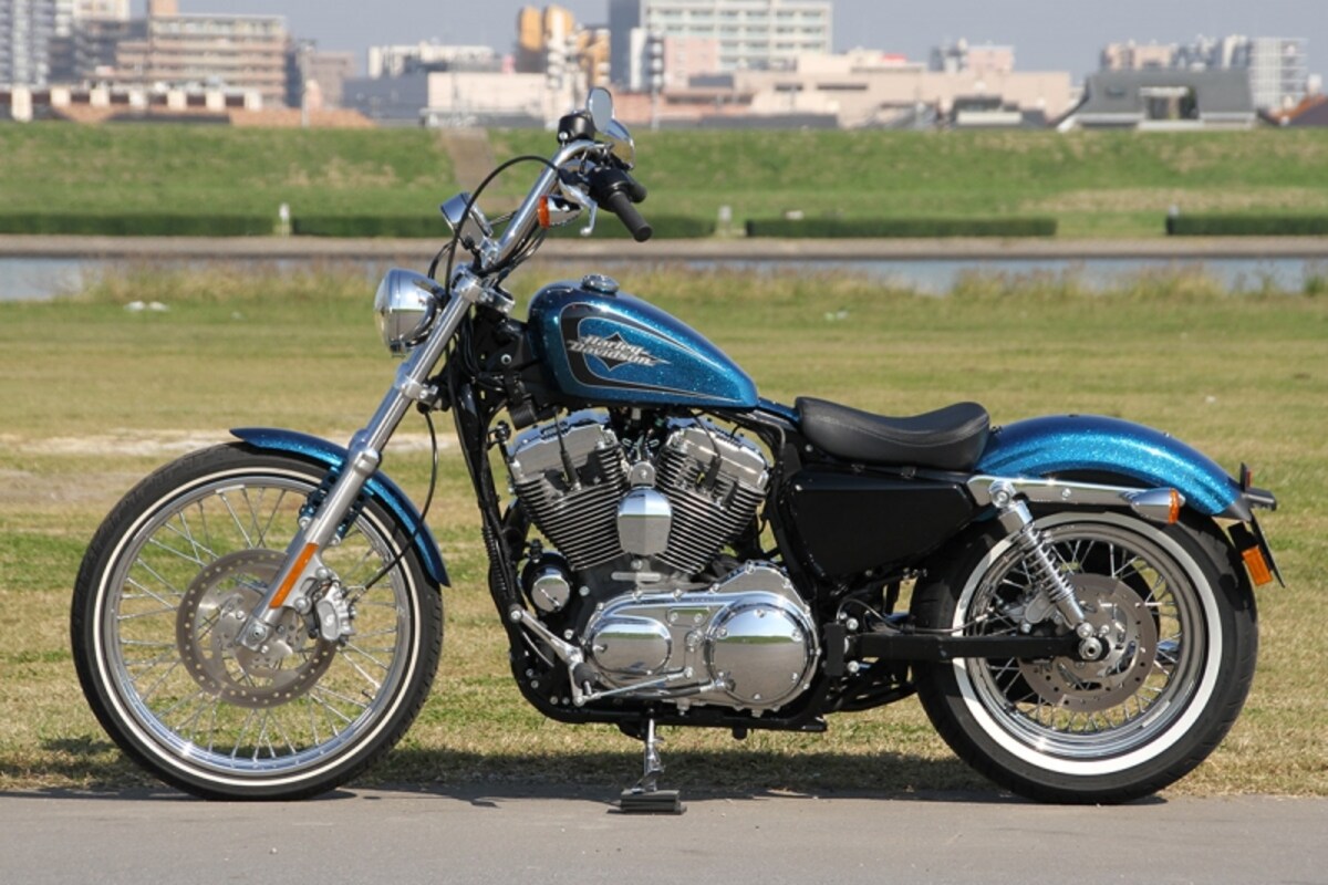 ハーレーダビッドソン XL1200V セブンティーツー