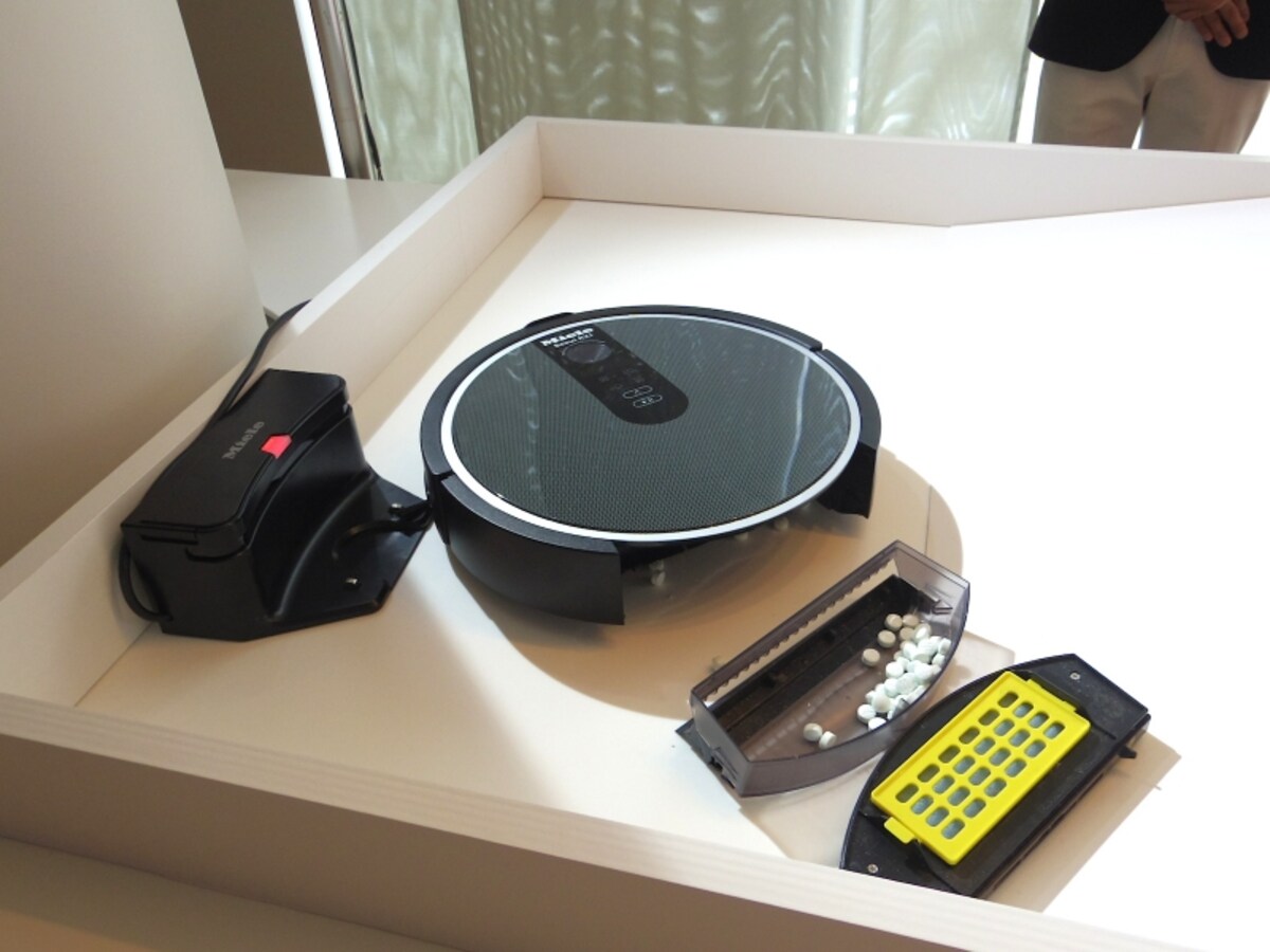 Miele「Scout RX1」