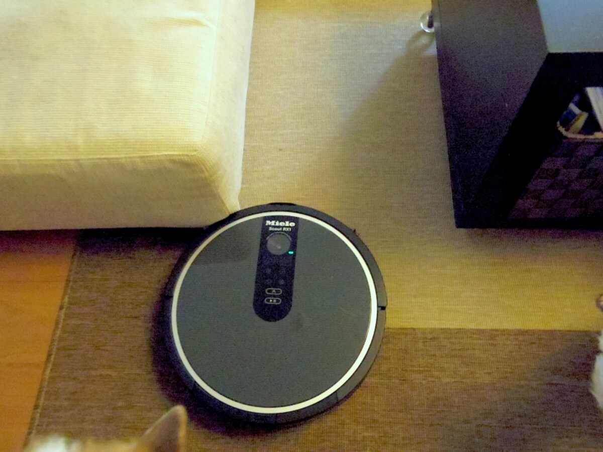 Miele「Scout RX1」