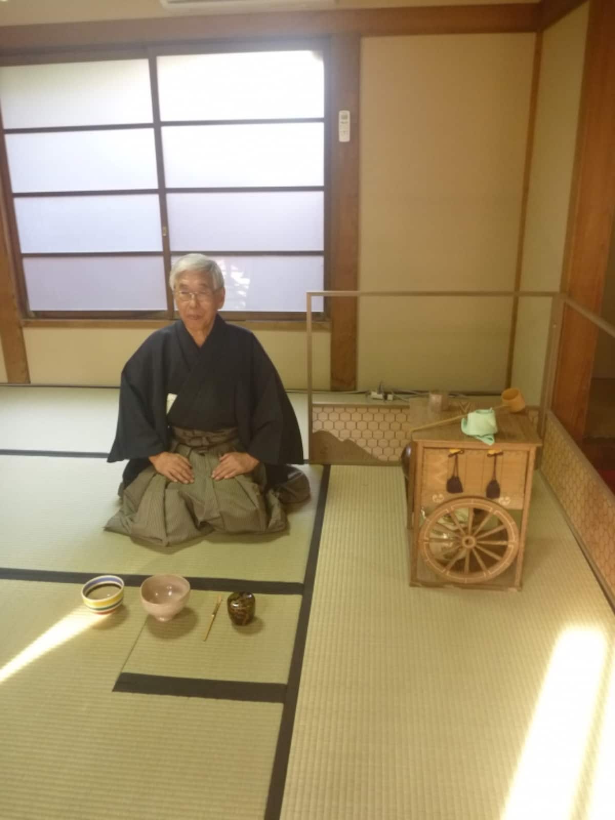 茶道,流派,裏千家,表千家,家元,茶道家,違い,三千家,茶道の流派,お茶,種類,茶道流派,お茶の流派,最大派閥,道具,作法,茶道具