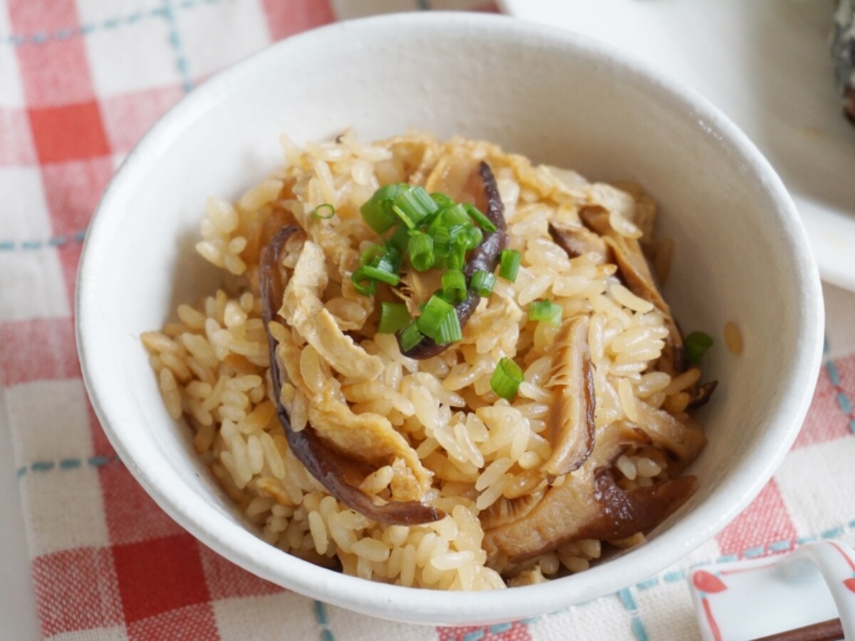 干しシイタケの炊き込みご飯