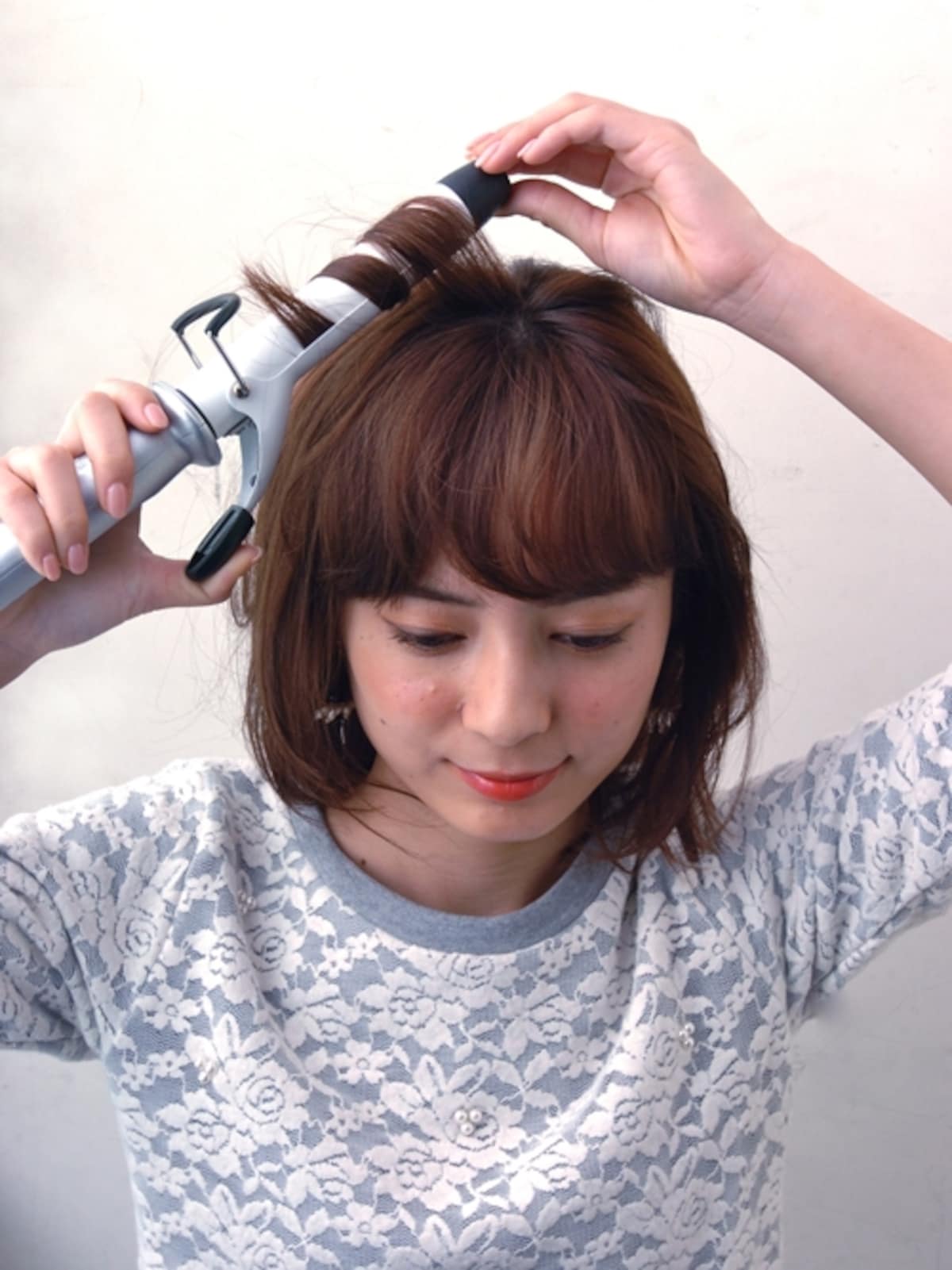 根元から巻く
