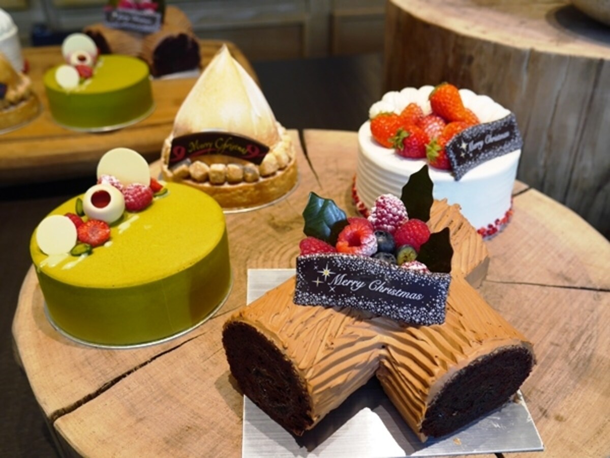 4つのケーキ