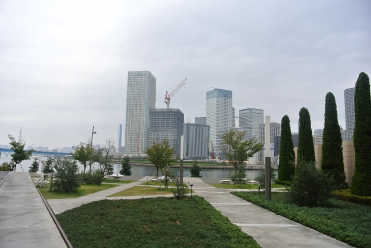 東京湾岸エリアのマンション群