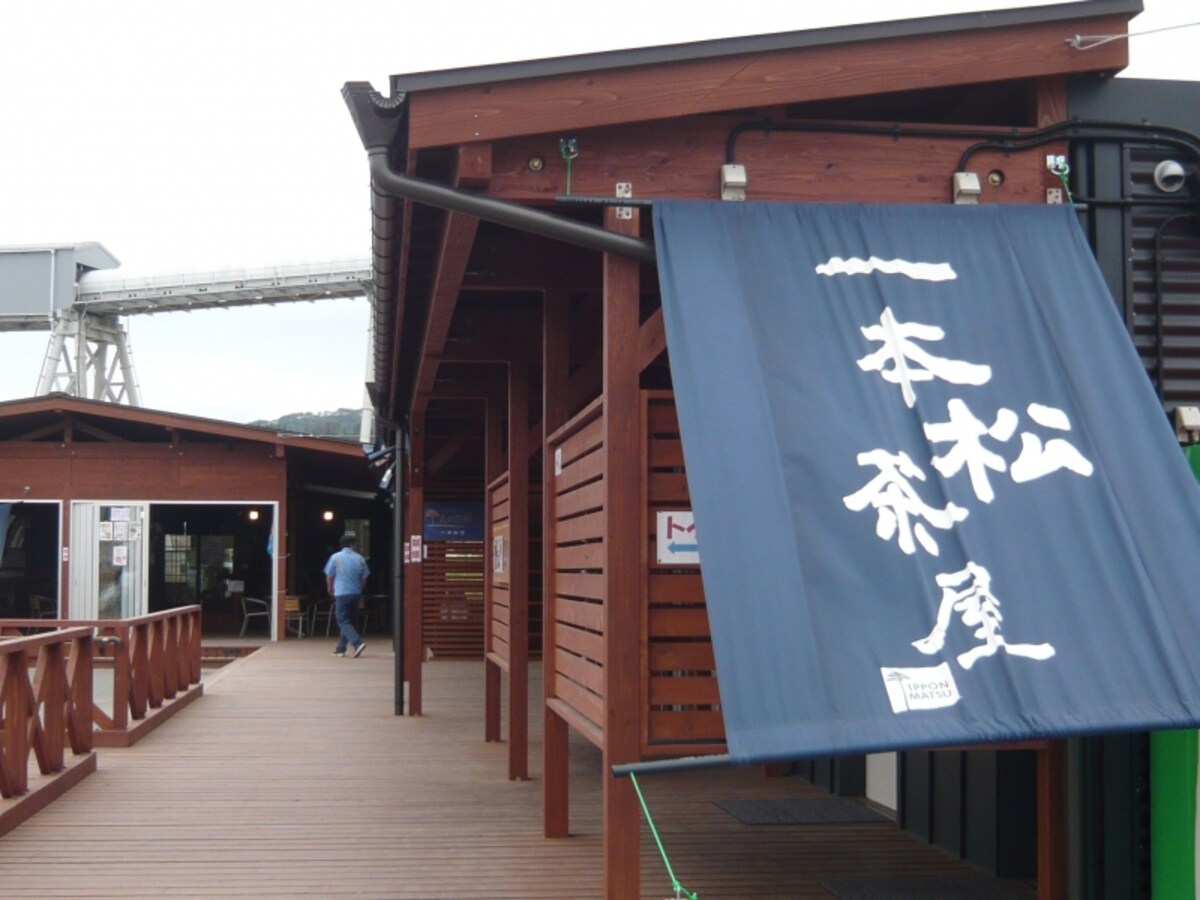 一本松茶屋の外観